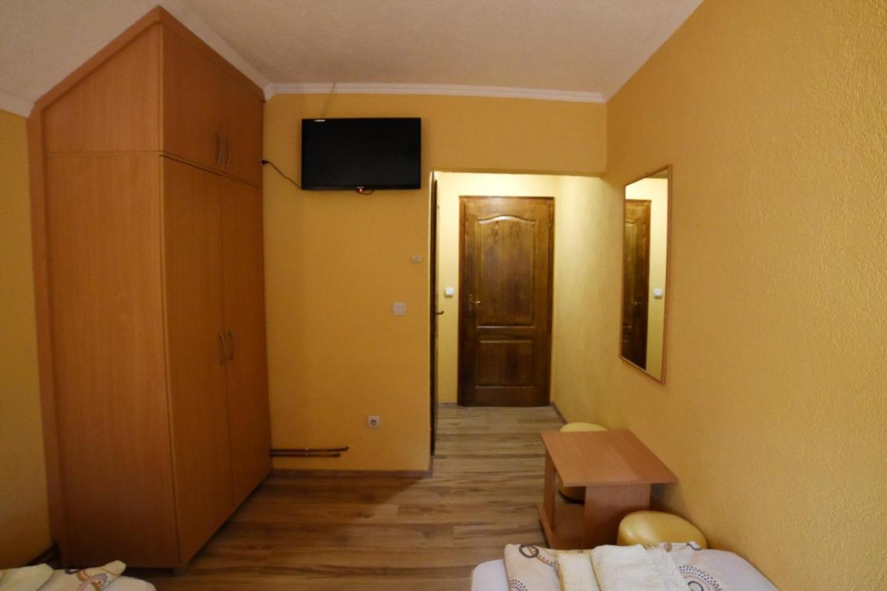 Etno Kuca Sa Konacistem Gocko Hotel Vrnjacka Banja Exterior photo
