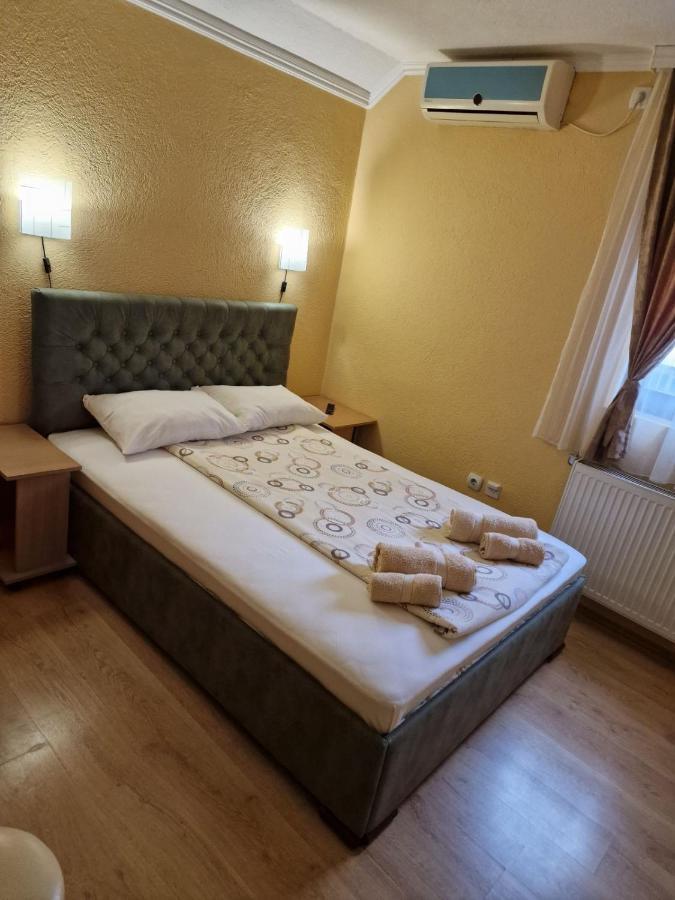 Etno Kuca Sa Konacistem Gocko Hotel Vrnjacka Banja Exterior photo